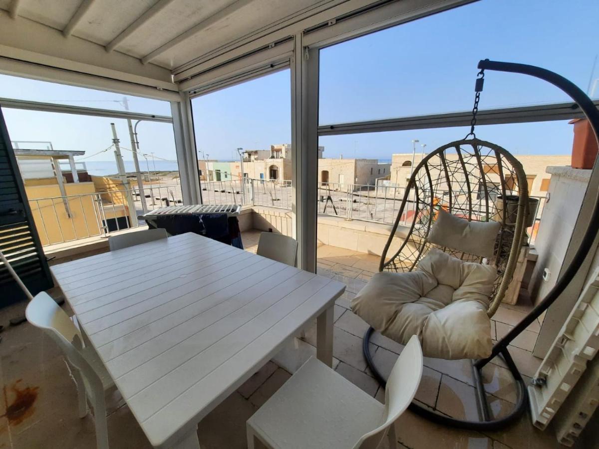 Casa Vacanze Illiria A Roca Vecchia Vicinissima Al Mare Екстер'єр фото