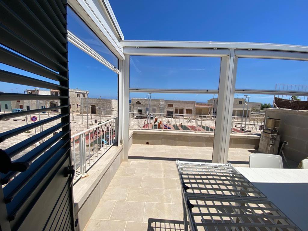 Casa Vacanze Illiria A Roca Vecchia Vicinissima Al Mare Екстер'єр фото
