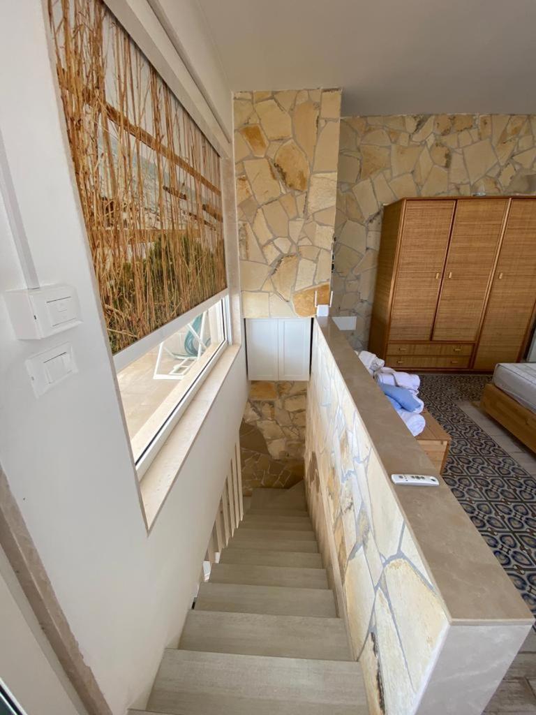 Casa Vacanze Illiria A Roca Vecchia Vicinissima Al Mare Екстер'єр фото