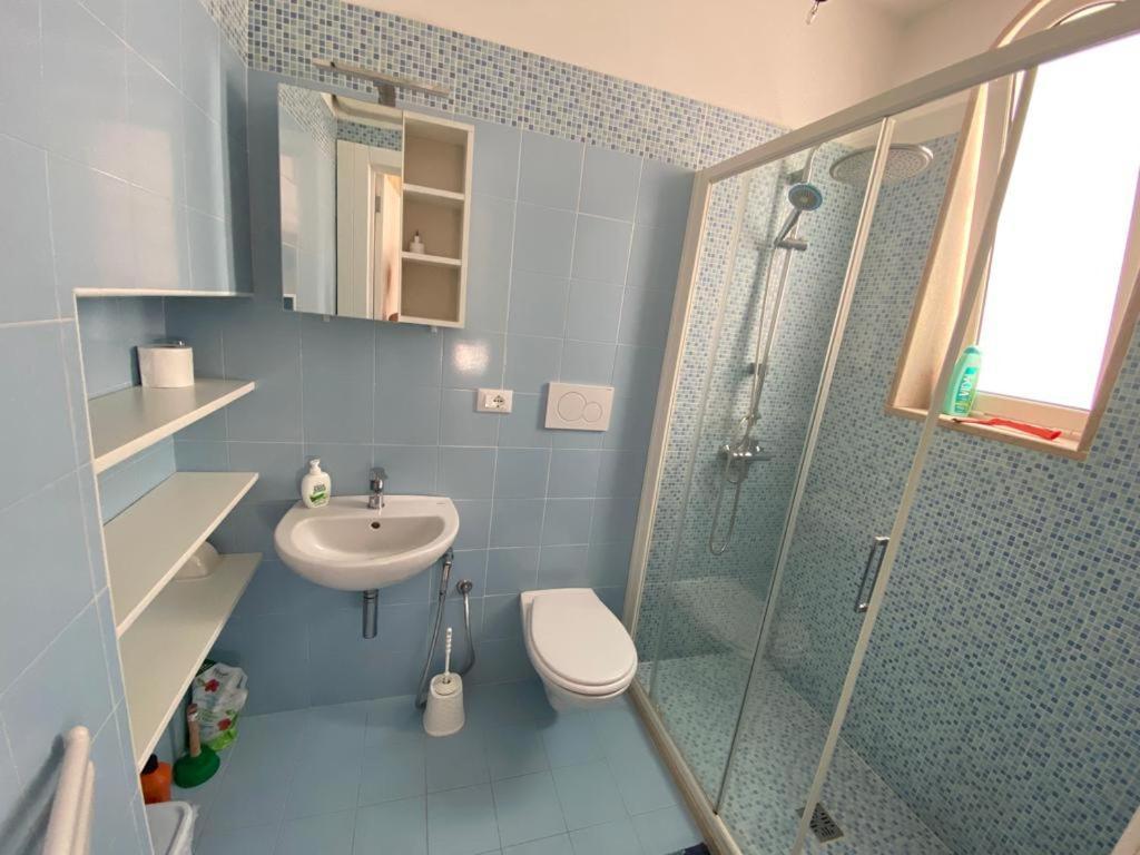 Casa Vacanze Illiria A Roca Vecchia Vicinissima Al Mare Екстер'єр фото